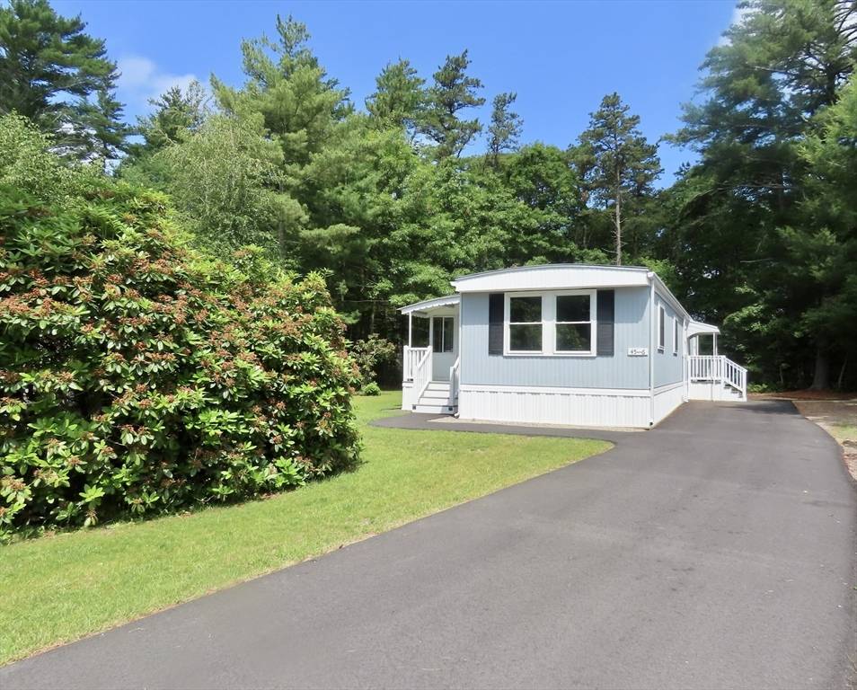 Carver, MA 02330,45-6 Viilage Way/S Meadow Village