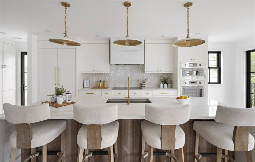 Cambridge, MA 02138,361 Walden #361