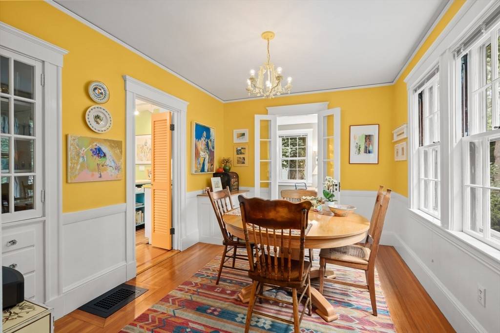 21 Marsh St Dedham, MA 02026
