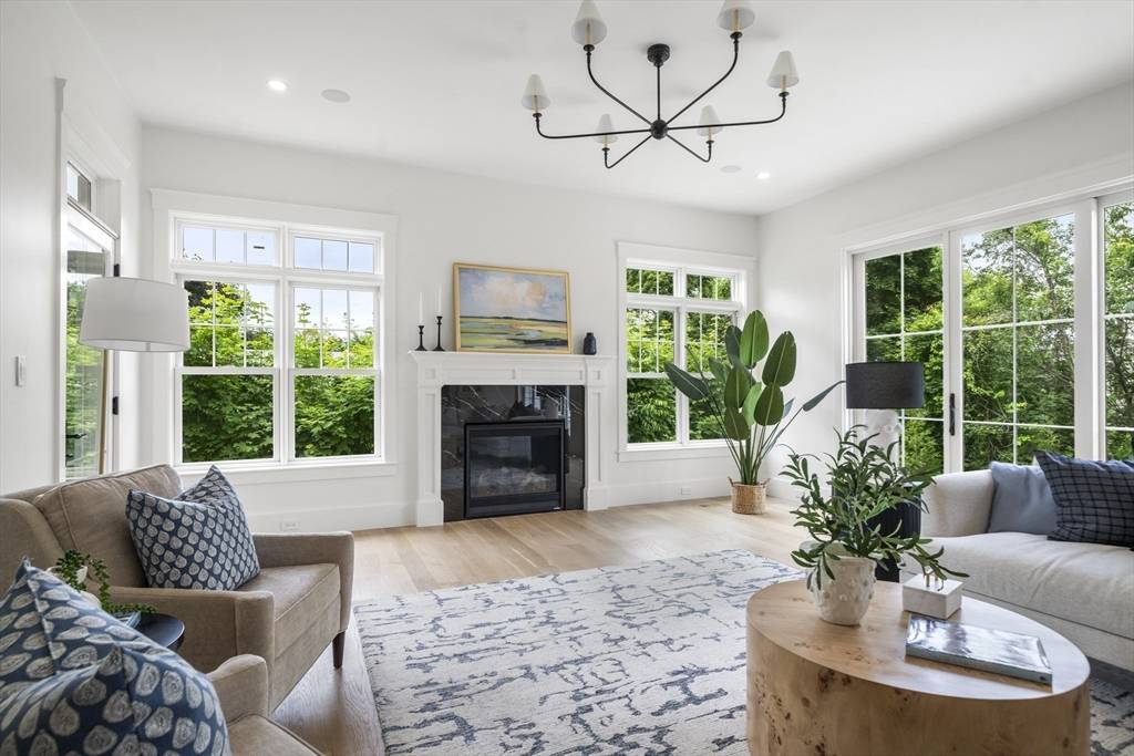 16 Foley Beach Rd Hingham, MA 02043