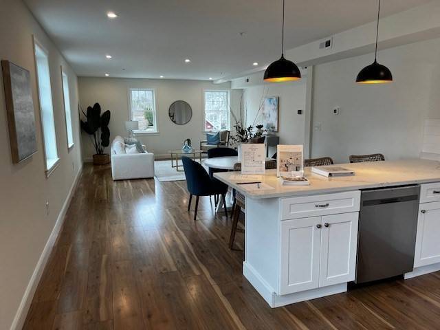 Cohasset, MA 02025,1 Pleasant St #Fl 1,2,3