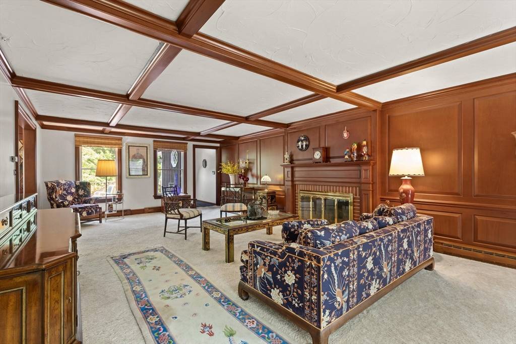 166 Prides Crossing Sudbury, MA 01776