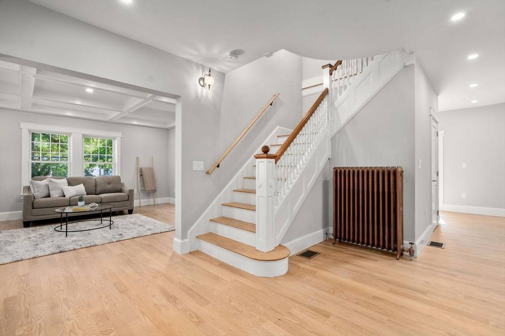 Medford, MA 02155,4 Grove St