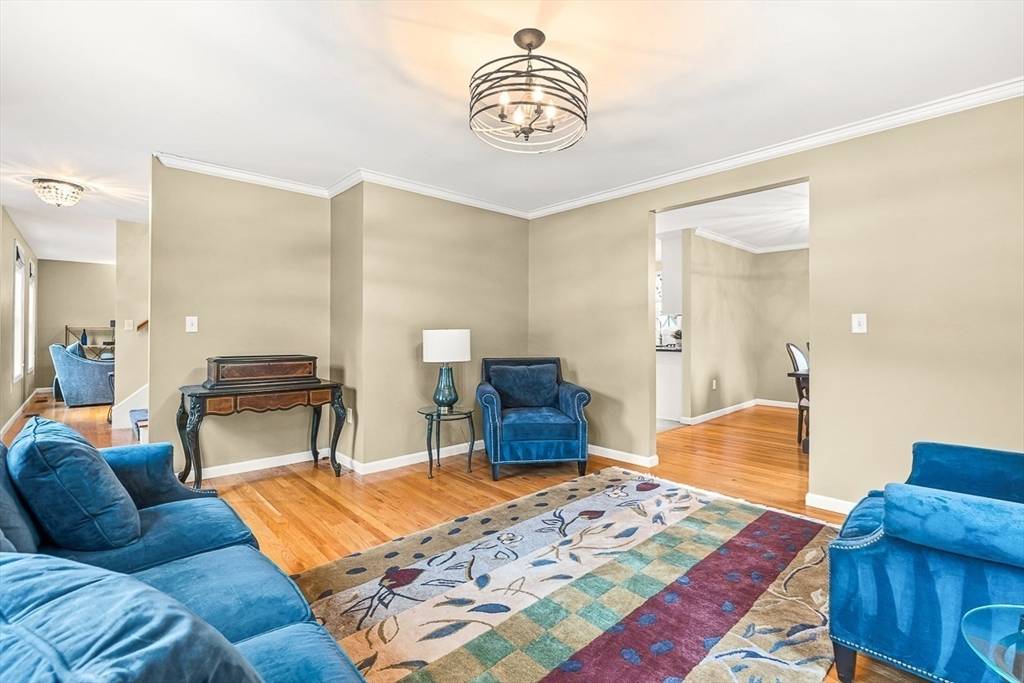 Woburn, MA 01801,6 Woods Hill Circle