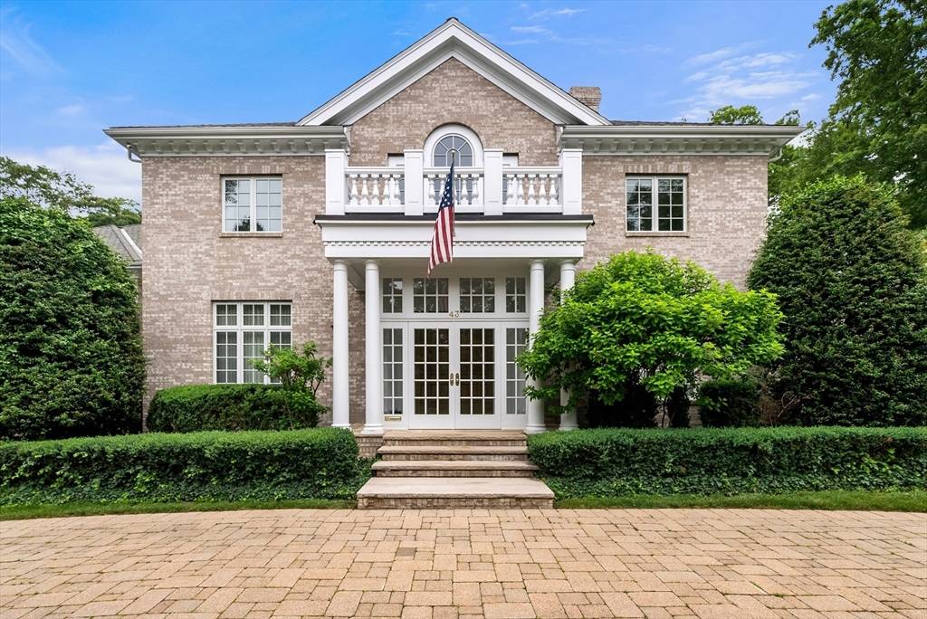 Wellesley, MA 02481,43 Bristol Rd