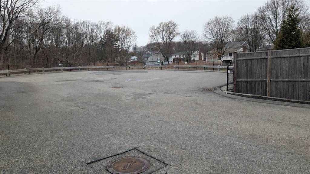 Weymouth, MA 02190,2 Mitchell Ln #B