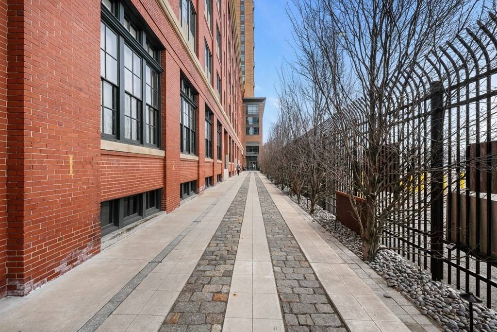 Boston, MA 02210,319 A Street #501
