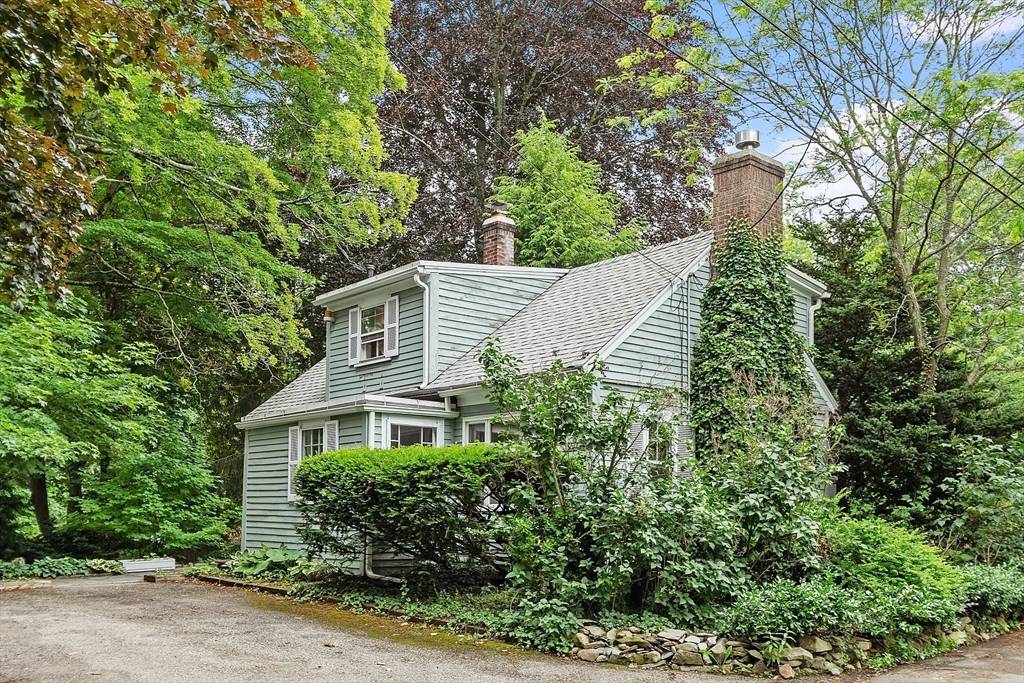 Andover, MA 01810,14 Upland Road