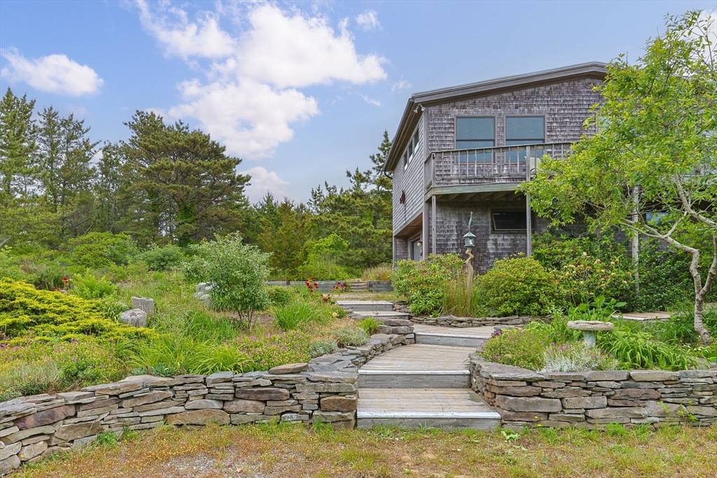 Truro, MA 02666,5 Great Hills Rd