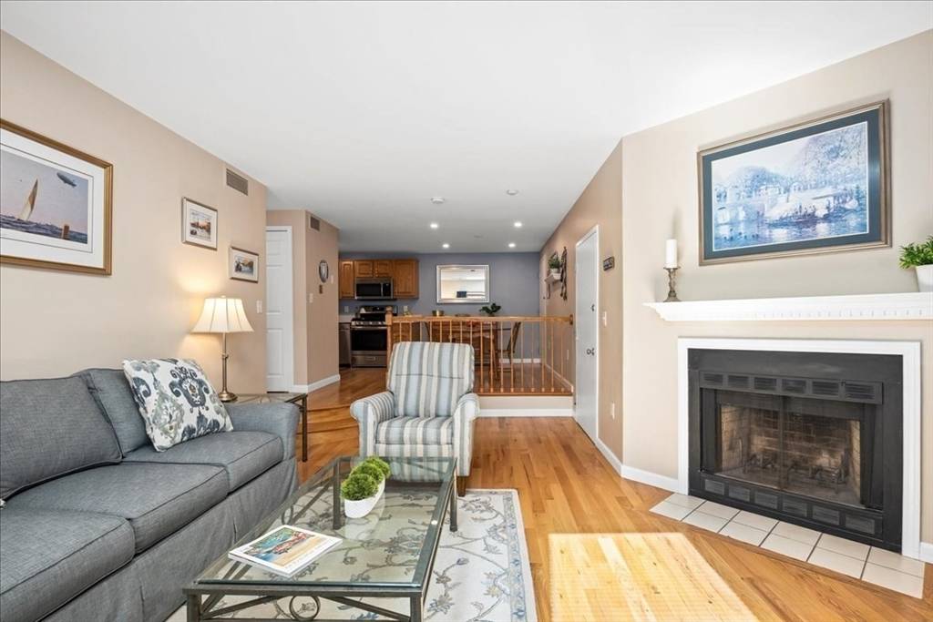 1216 Vfw Pkwy #47 Boston, MA 02132