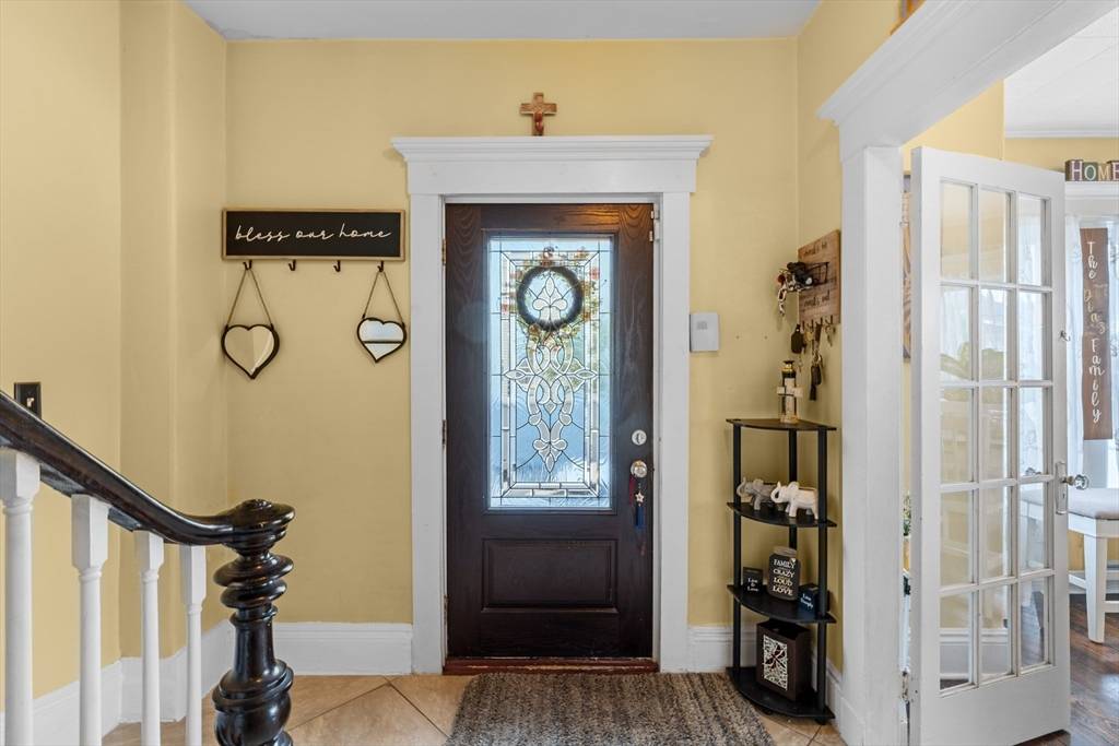 39 Crapo St New Bedford, MA 02740
