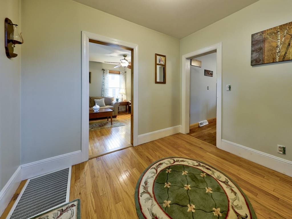27 Newton Avenue Lynn, MA 01905