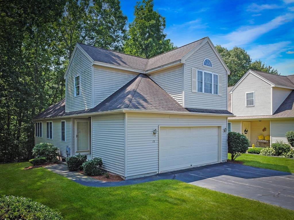 Methuen, MA 01844,15 Heather Dr #27