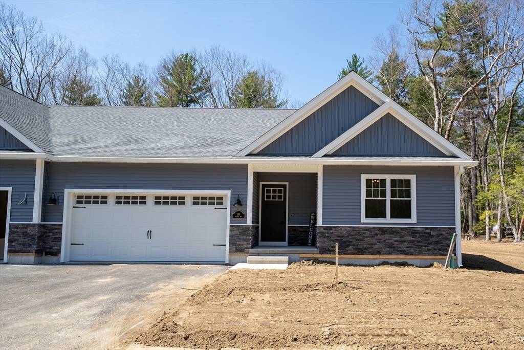 Easthampton, MA 01027,18 Nicols Way #18