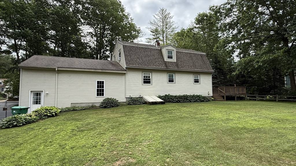 Fremont, NH 03044,75 Leavitt Road