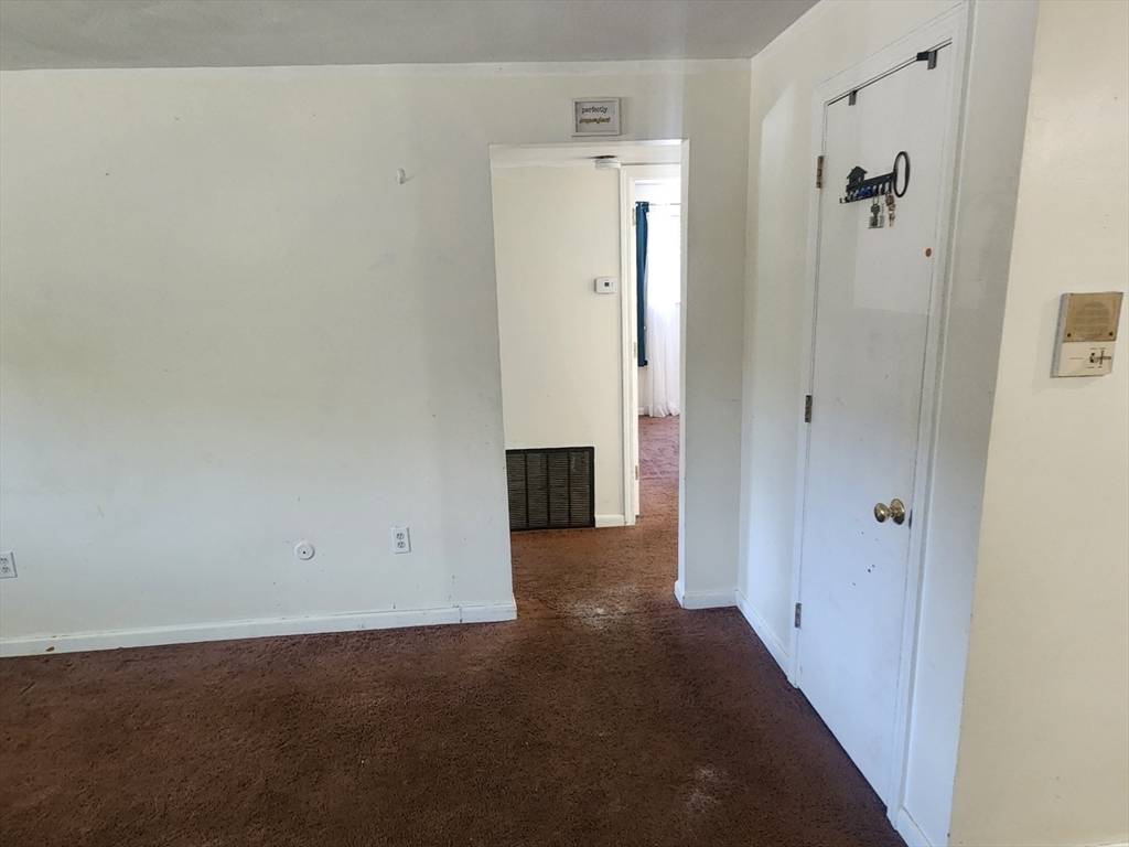 176 Maple Avenue #2-1 Rutland, MA 01543