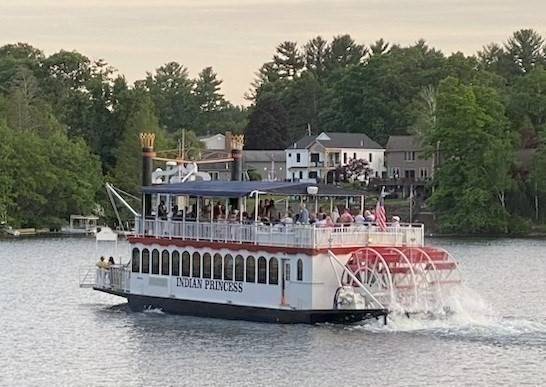 Webster, MA 01570,8 Long Island