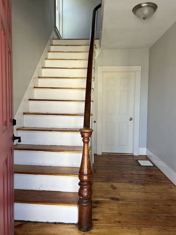Fitchburg, MA 01420,28 Maple St