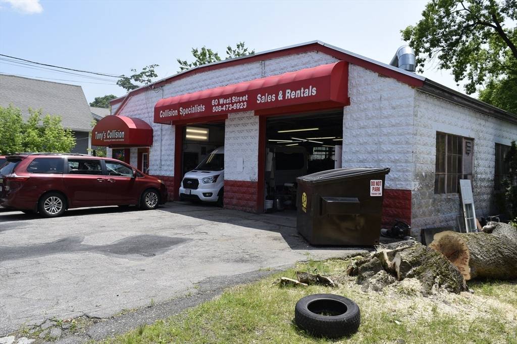Milford, MA 01757,60 West St