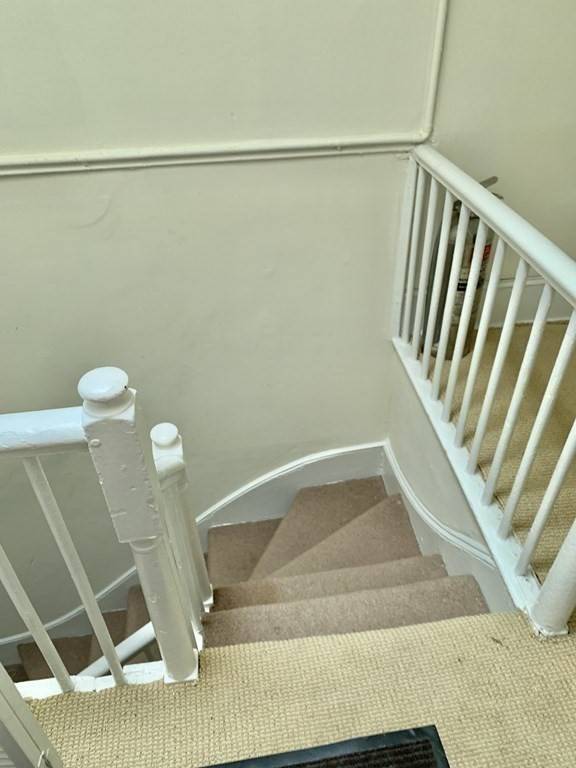 Cambridge, MA 02138,10 Appian Way #3