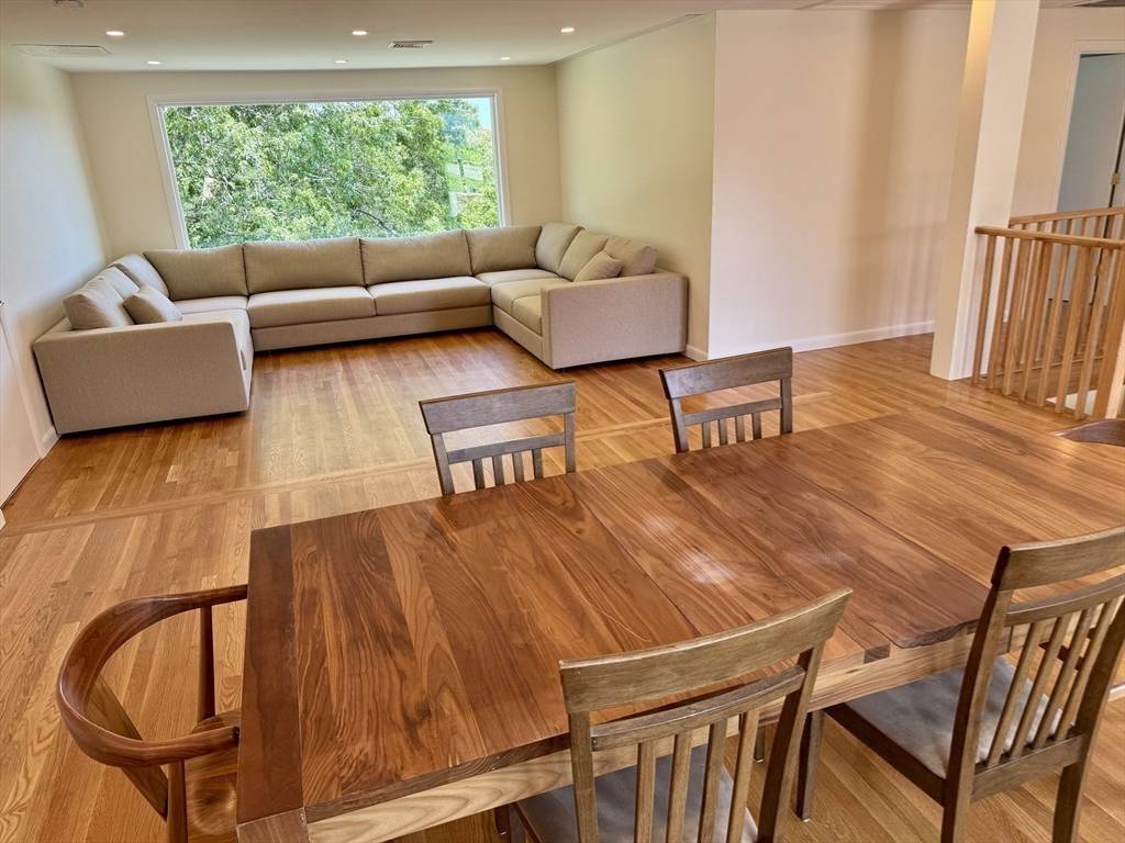 Waltham, MA 02452,21 Shawmut Rd