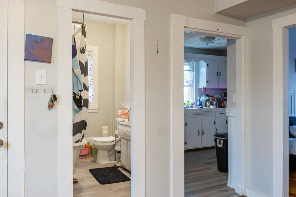 Fairhaven, MA 02719,338-340 Main St