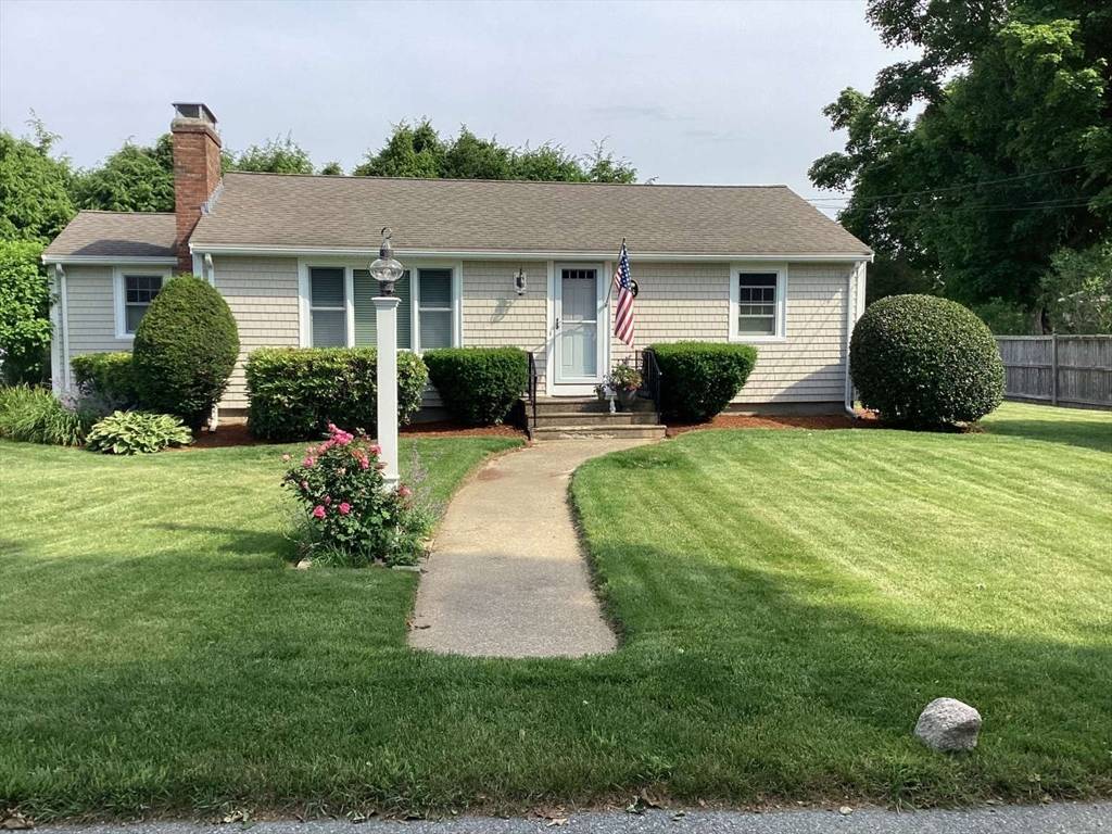 Bourne, MA 02259,8 Saco Ave