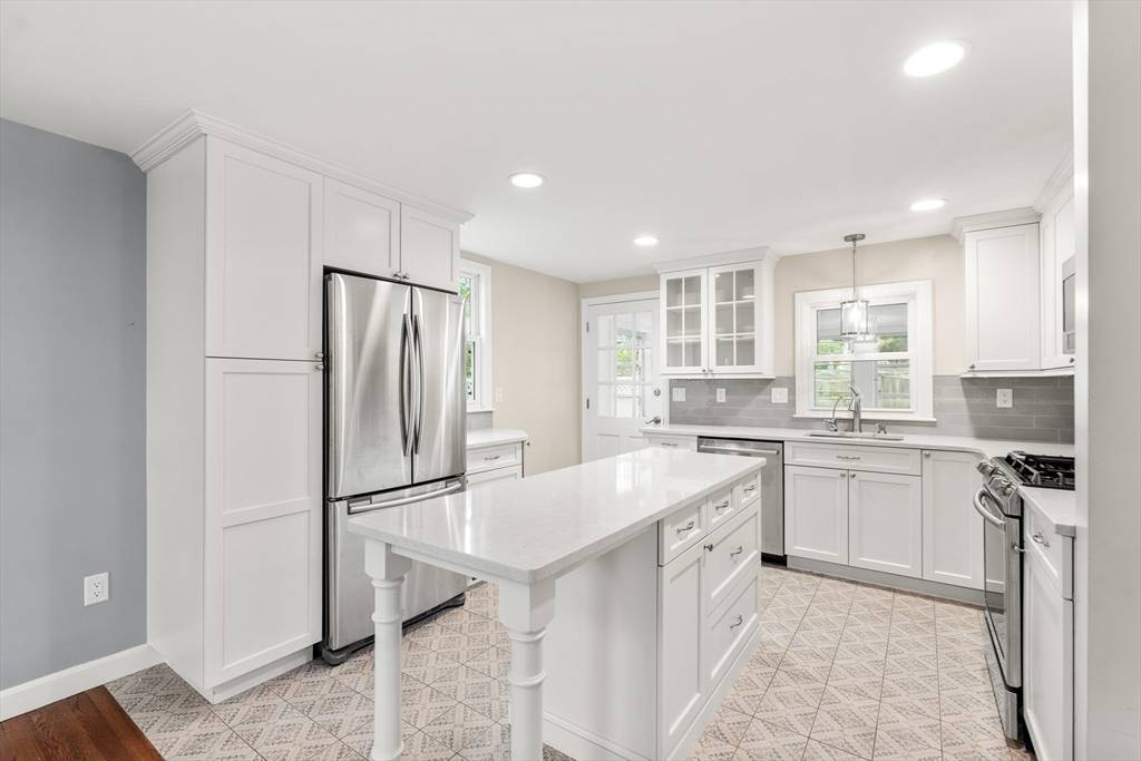 Boston, MA 02132,85 Westmoor Rd