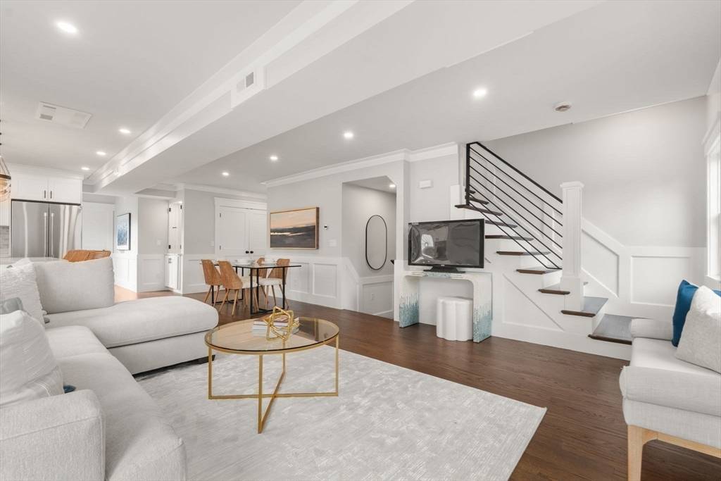 Somerville, MA 02145,11 Macarthur Street #B