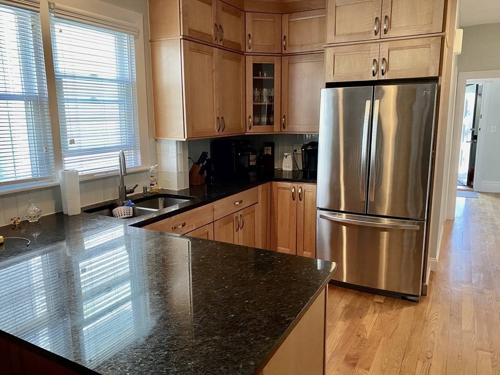 Winthrop, MA 02152,10-12 Almont #1