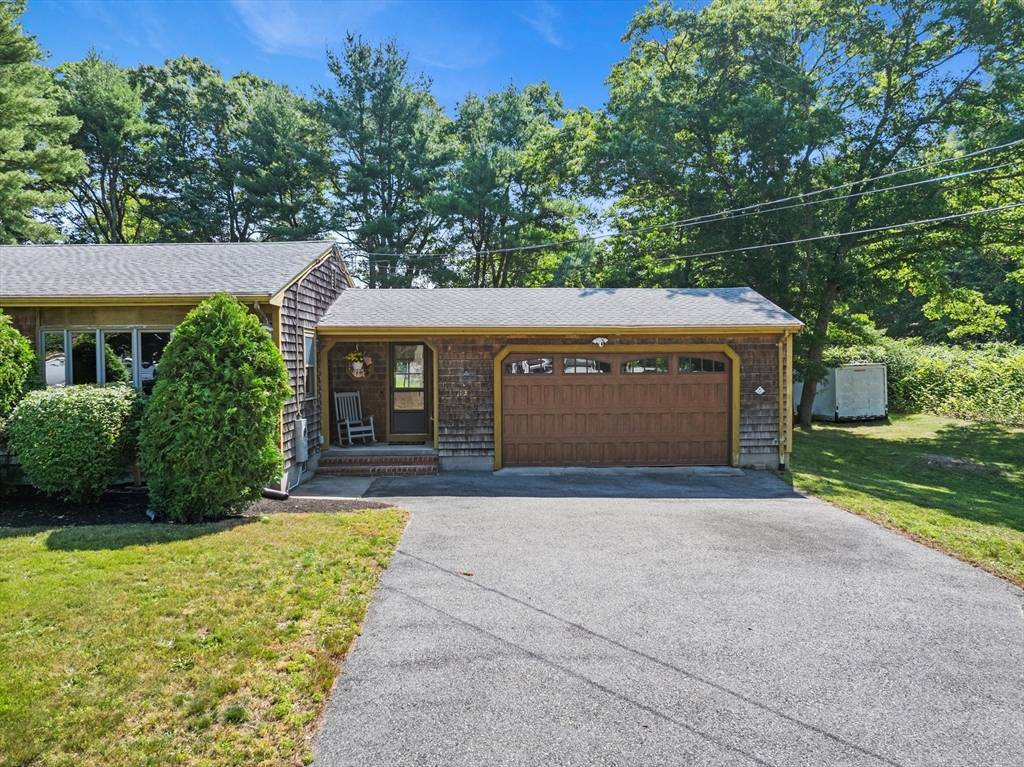 Freetown, MA 02717,13 Abraham Ave