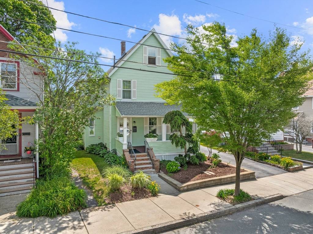 Everett, MA 02149,25 Autumn St