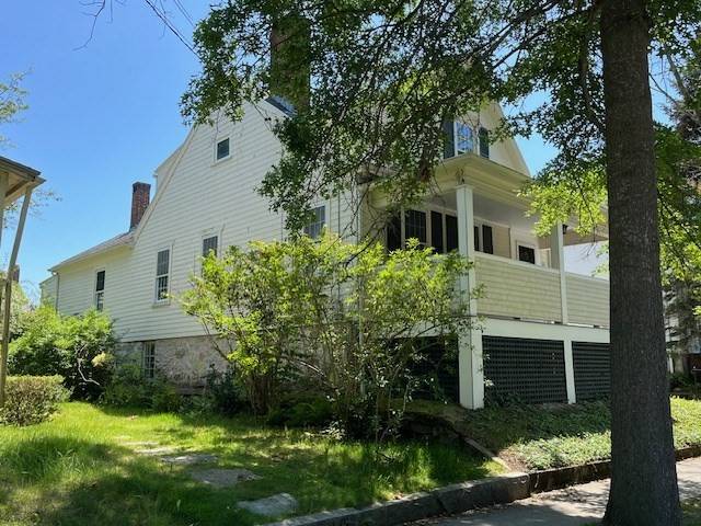 Fairhaven, MA 02719,89 Green Street