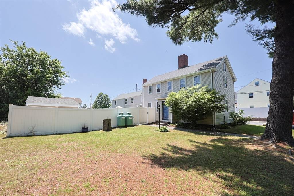 Danvers, MA 01923,137 High St