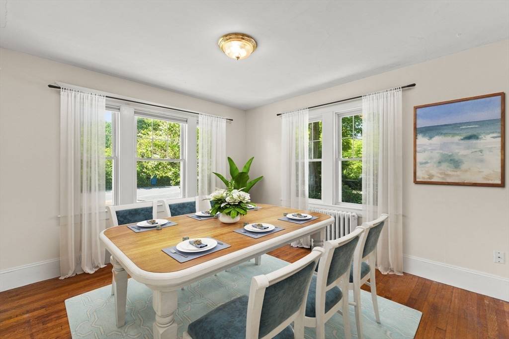 20 Glendon Falmouth, MA 02543