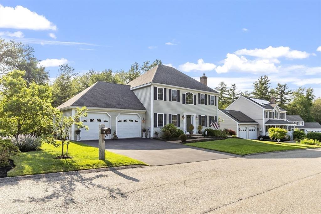 Leominster, MA 01453,14 Harbor Light Rd