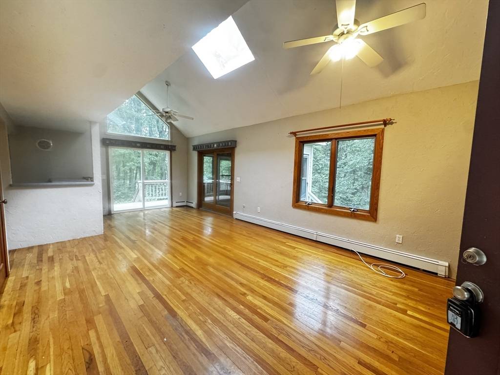 Hopkinton, MA 01748,6 Lincoln St