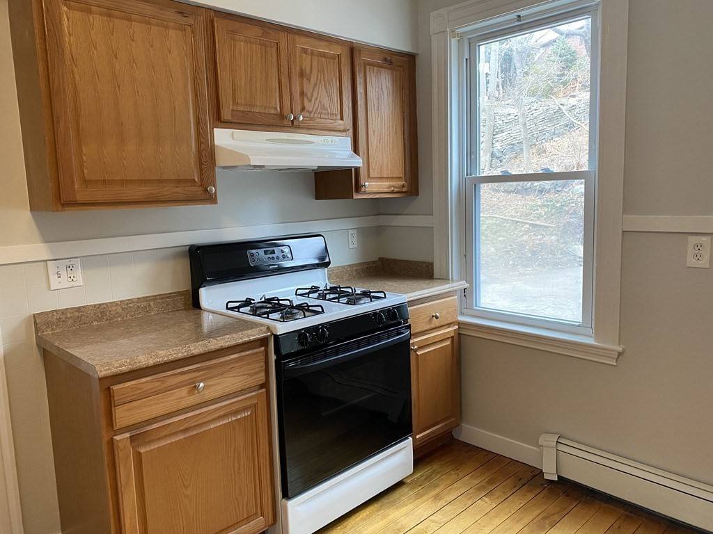 Quincy, MA 02169,290 Whitwell Street #2