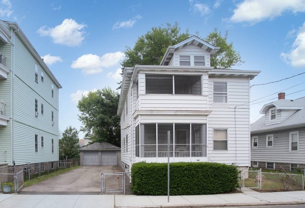 Fall River, MA 02720,100 Weetamoe St