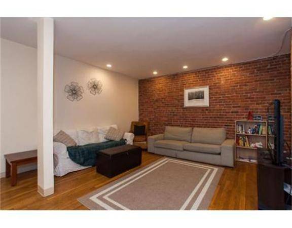 Boston, MA 02115,95 Gainsborough St #105