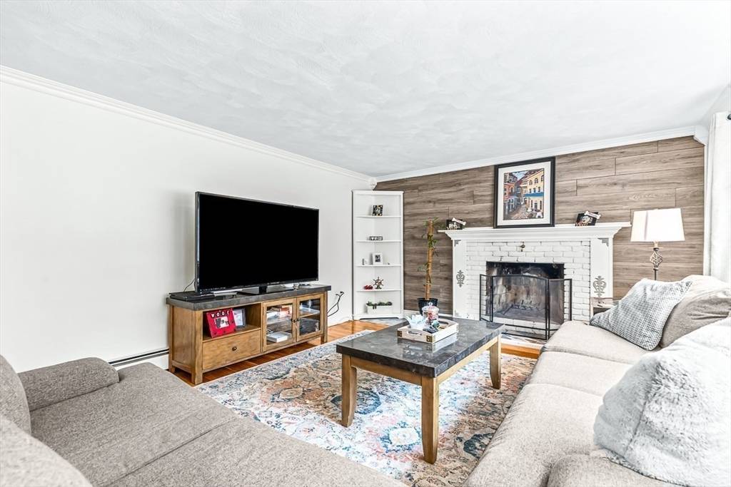 Westford, MA 01886,41 Plain Rd
