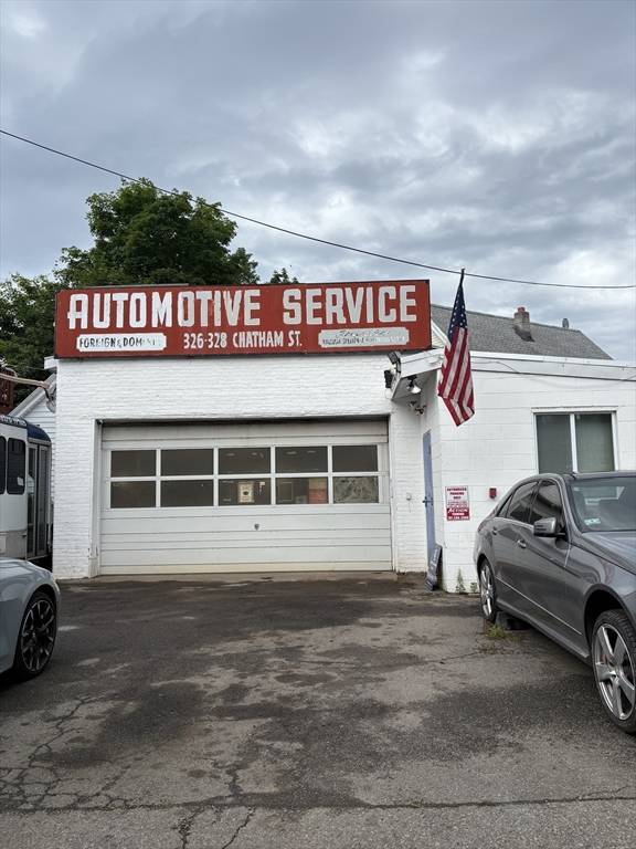 Lynn, MA 01902,326 Chatham St.