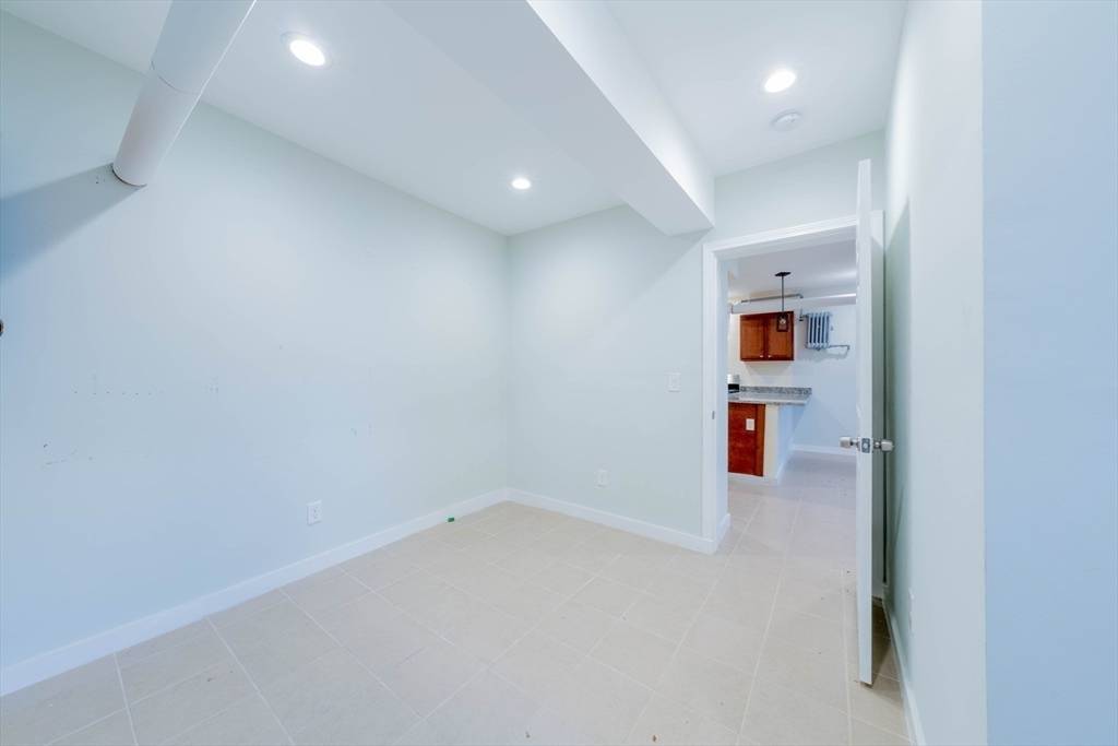 Medford, MA 02155,463 Broadway #0