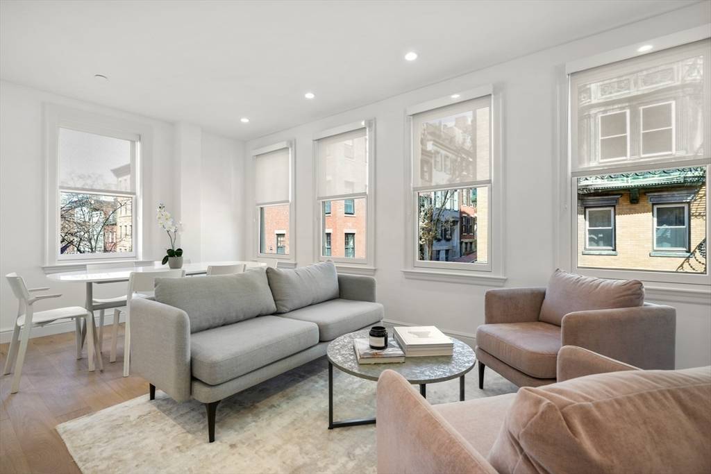 Boston, MA 02118,112 Myrtle #3A