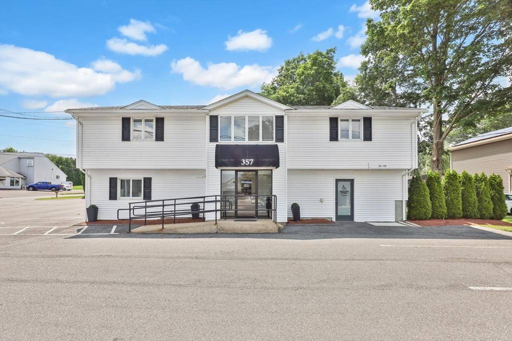 Agawam, MA 01030,357 N Westfield St