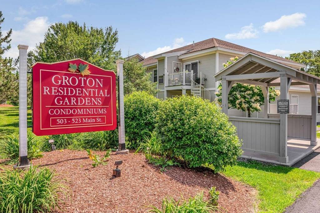 Groton, MA 01450,513 Main #B
