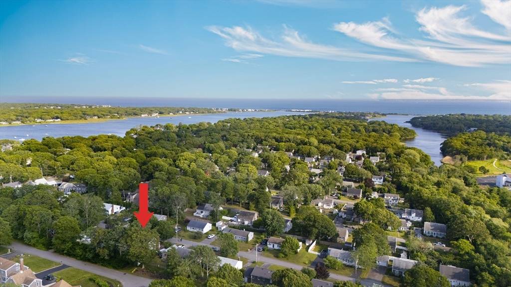 Falmouth, MA 02536,28 Chestnut Street