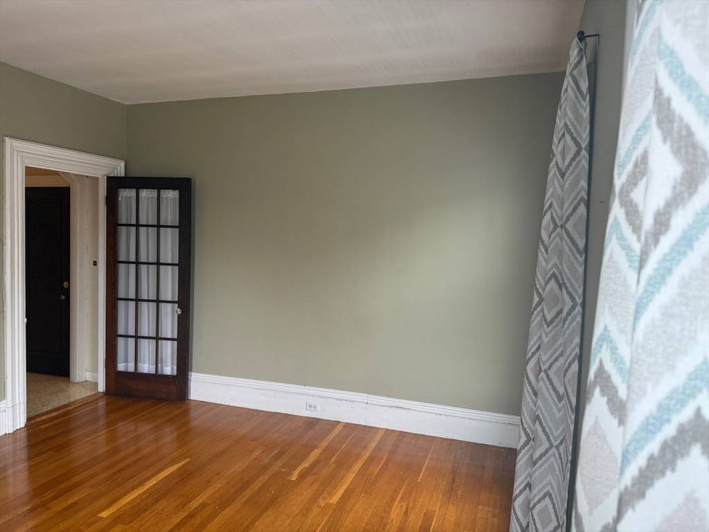 Braintree, MA 02184,70 Tremont Street #2L