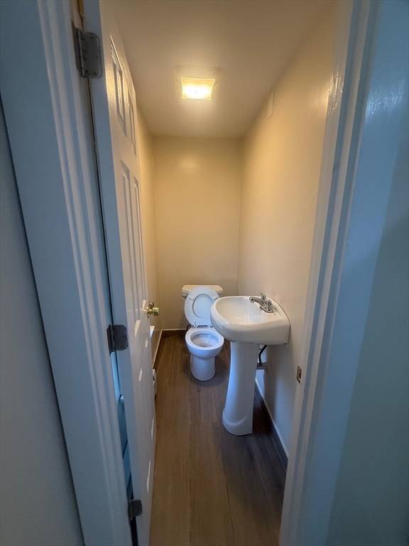 Worcester, MA 01603,9 Douglas Ct #1