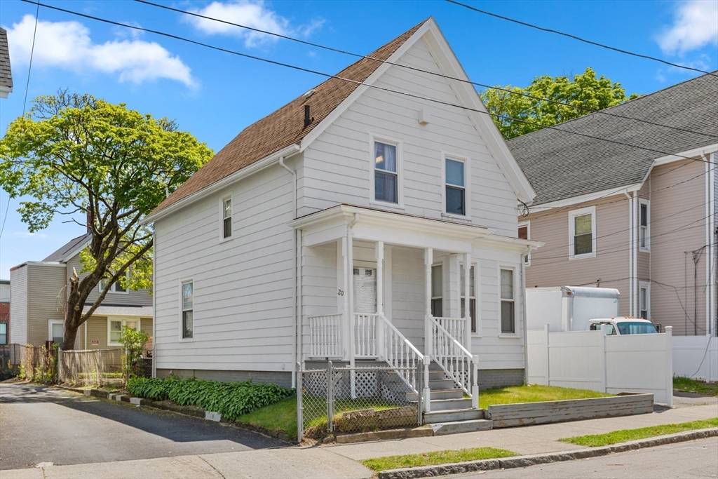 Lynn, MA 01902,20 Trinity Ave